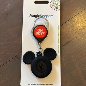Disney Magic and Magickeeper Keychain “ oh boy” unlinked